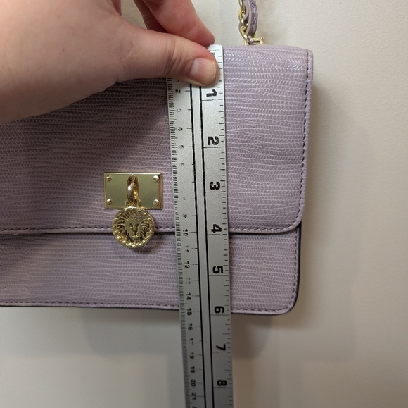 Anne Klein Lavender Textured Crossbody Bag Gold Chain Medallion - Picture 13 of 14